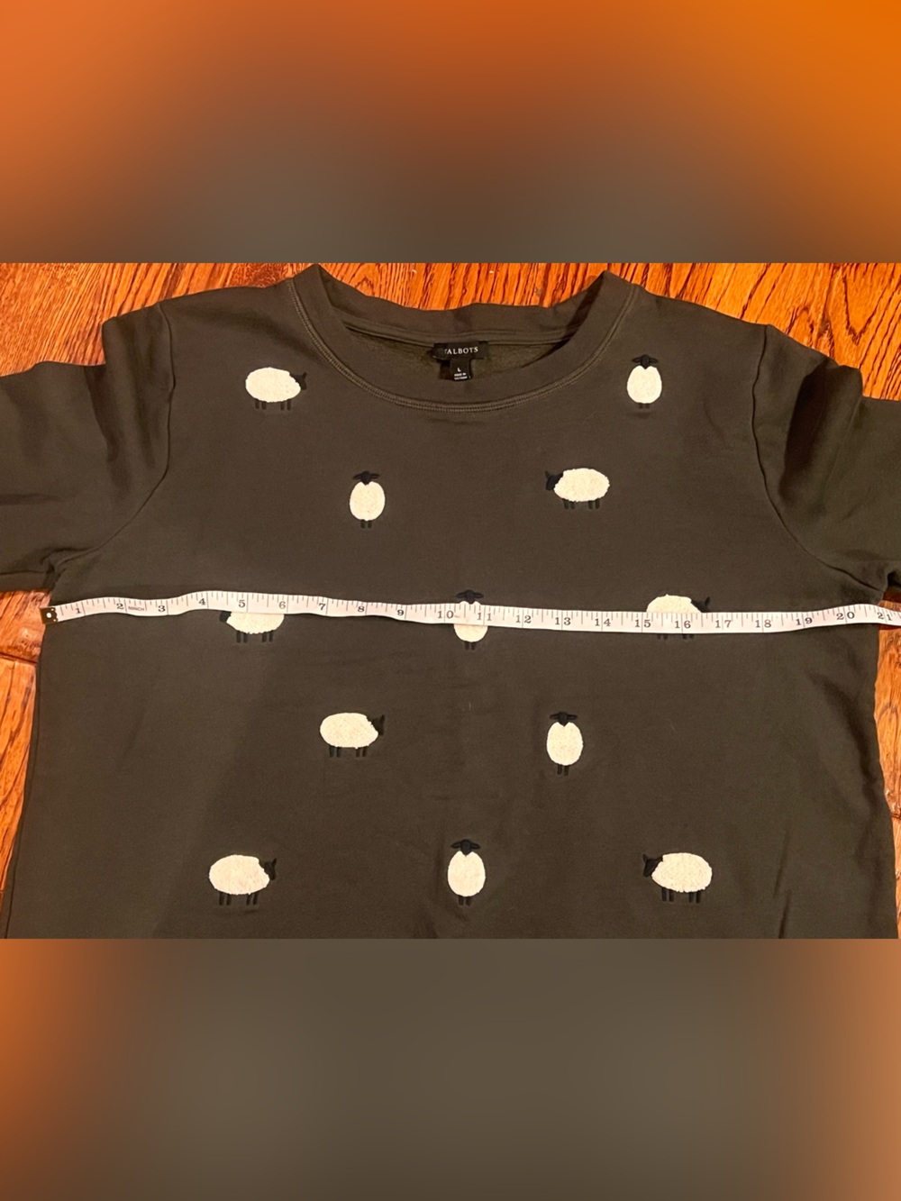 Talbots Sheep Embroidered Crew Sweater Pullover Quirky Boucle Fun Cozy Olive - Picture 8 of 13